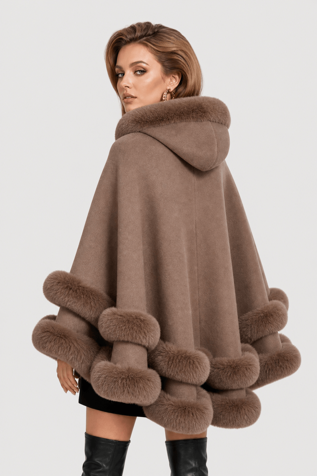 Cape Femme Fourrure avec Capuche