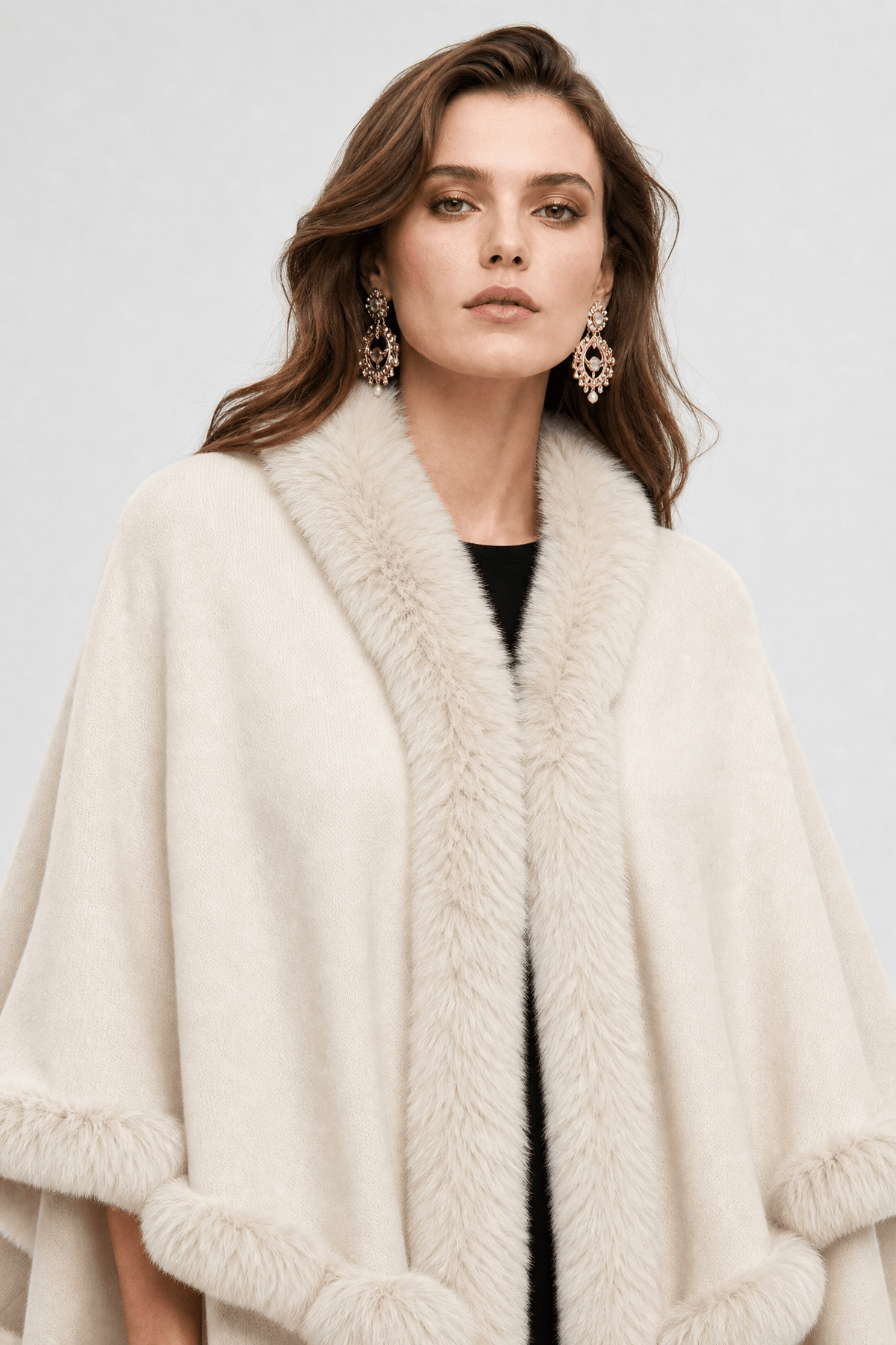 Cape Femme Longue en Laine