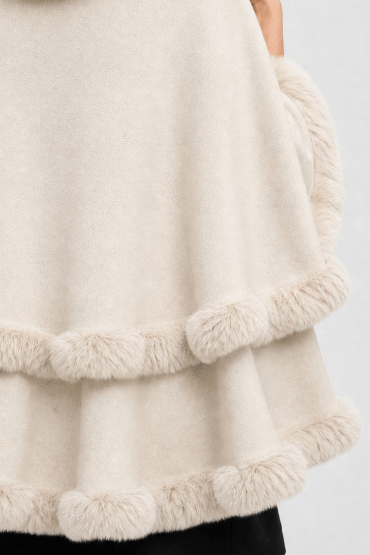 Cape Femme Longue en Laine