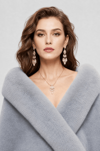 Cape Femme Mariage Hiver