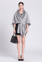Cape Laine Femme Fourrure