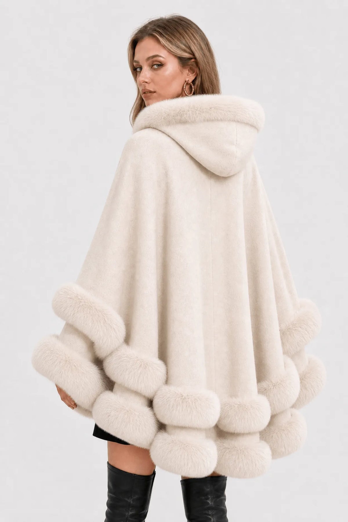 Cape Longue d'Hiver Femme Fourrure