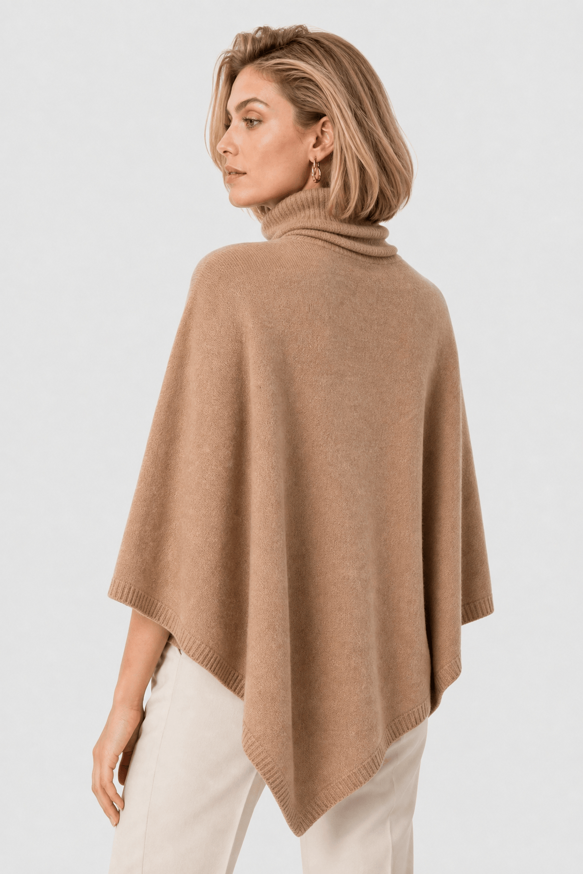 Poncho Col Roulé en Laine