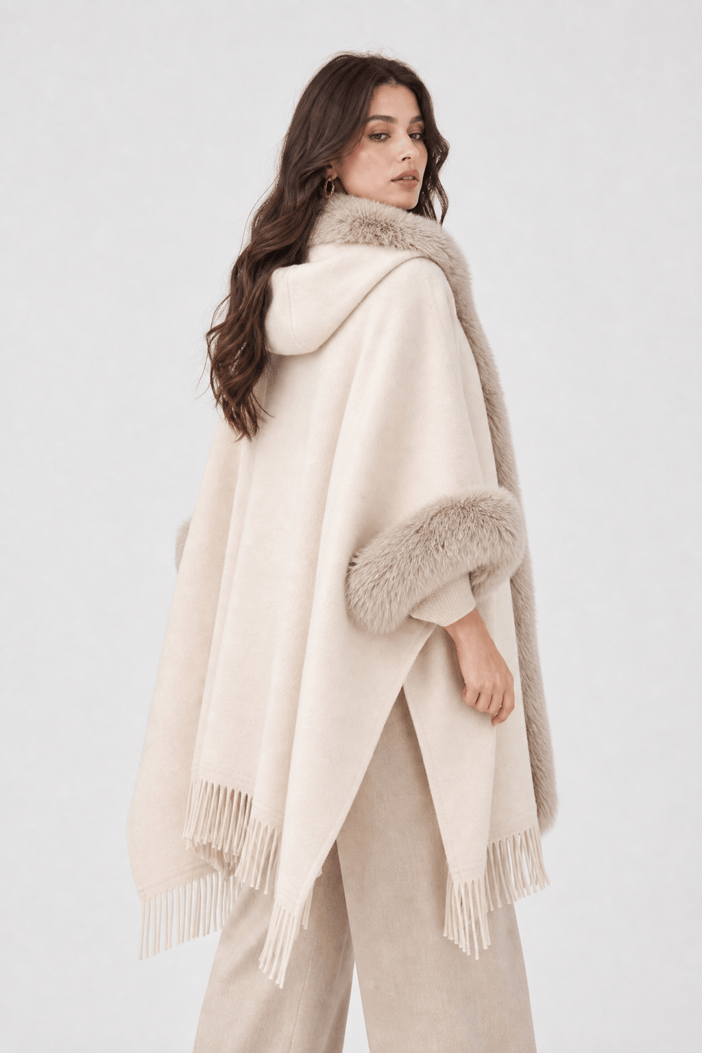 Poncho Femme Polaire à Capuche