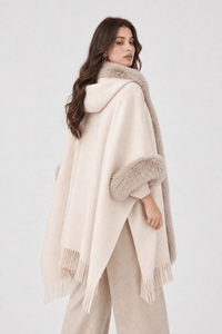 Poncho Femme Polaire à Capuche