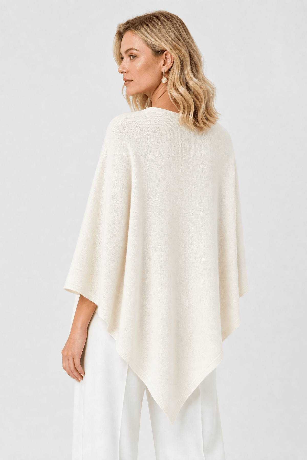 Poncho Femme Tricoté Asymétrique