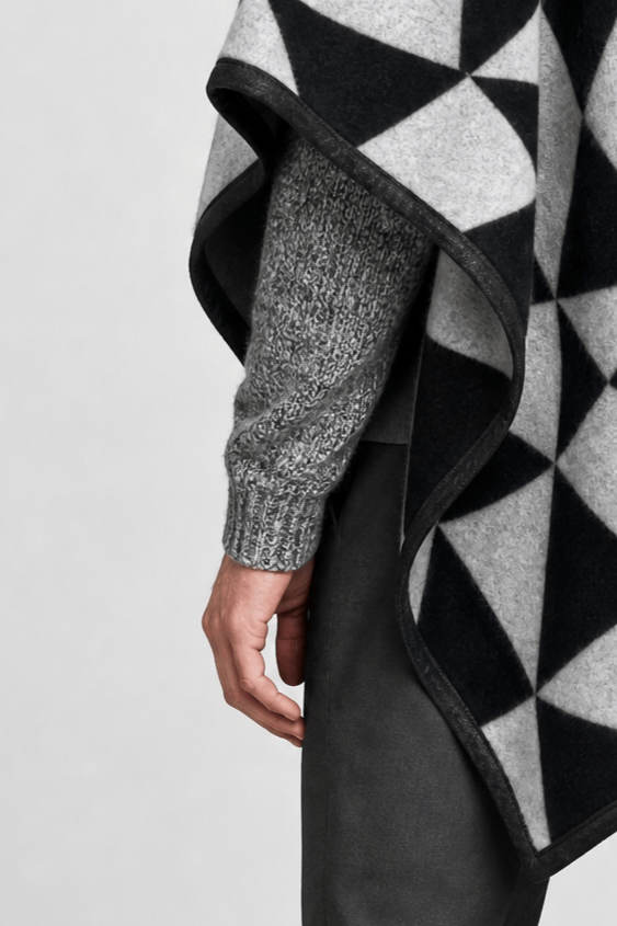 Poncho Homme Motif Géométrique
