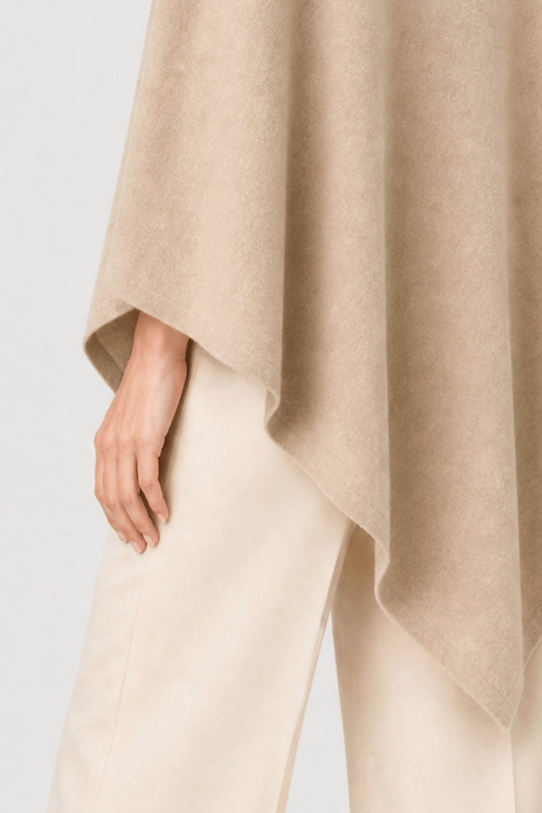 Poncho Pull Asymétrique Boutons